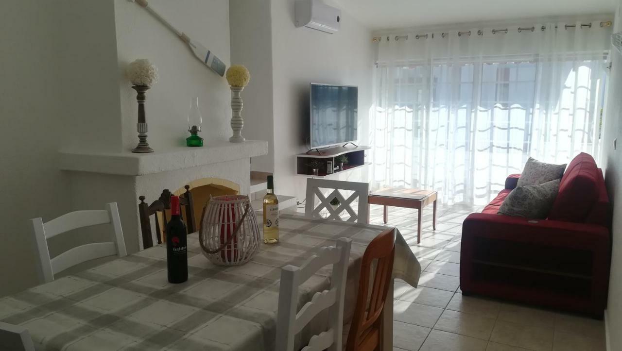Beach Oura And Bars البوفيرا المظهر الخارجي الصورة