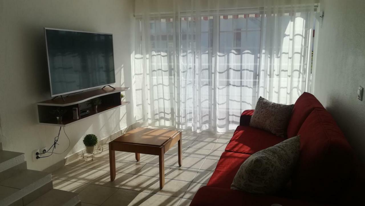 Beach Oura And Bars البوفيرا المظهر الخارجي الصورة